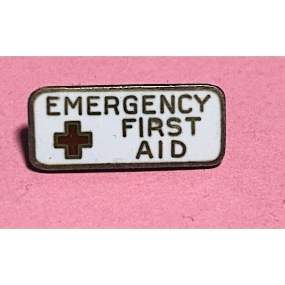 Red Cross- Emergency First Aid Lapel Pin